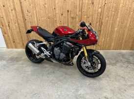 TRIUMPH SPEED TRIPLE 1200 RR - 2022