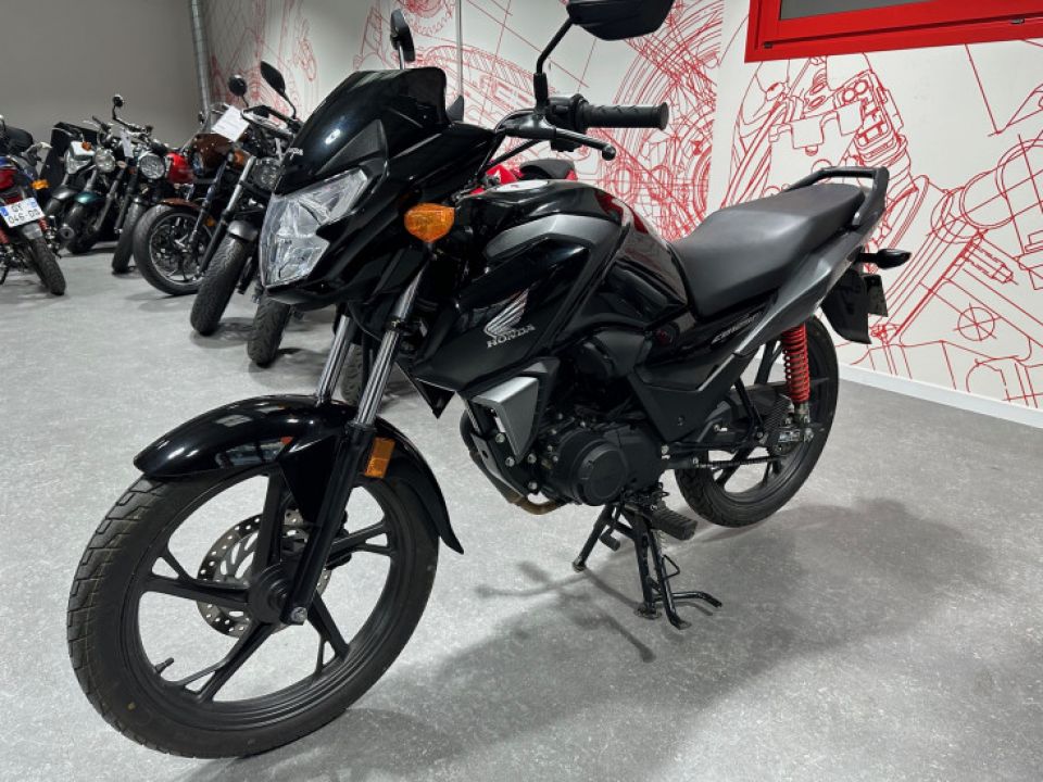 HONDA CBF 125 4