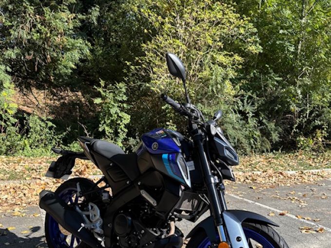 YAMAHA MT-125 ABS 4