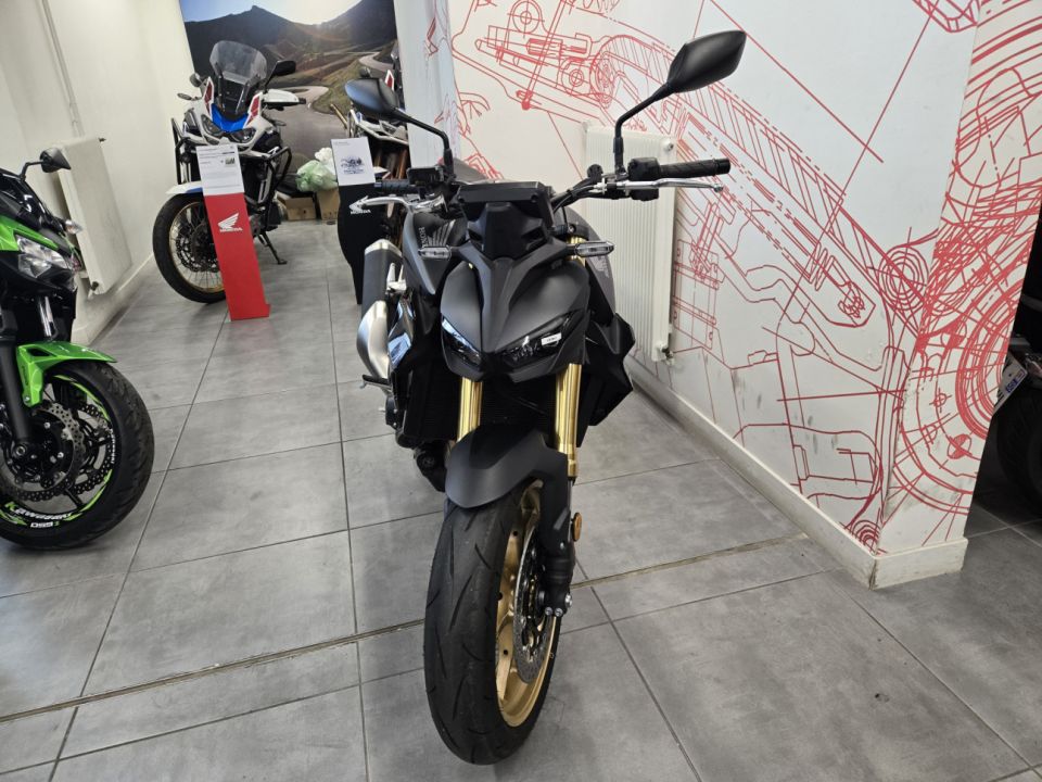 HONDA CB 1000 Hornet 4