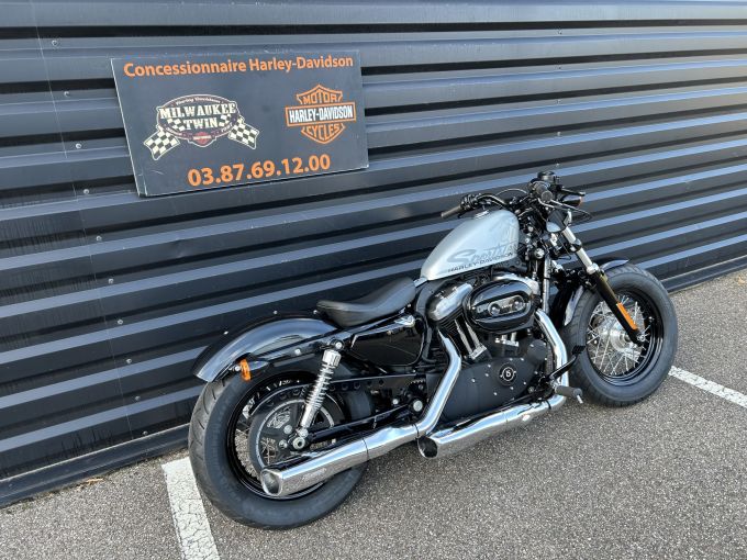 HARLEY-DAVIDSON SPORTSTER FORTY-EIGHT 1200 4