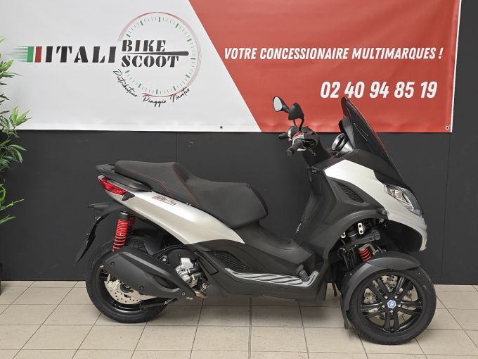 PIAGGIO MP3 300 HPE SPORT ABS ASR 4