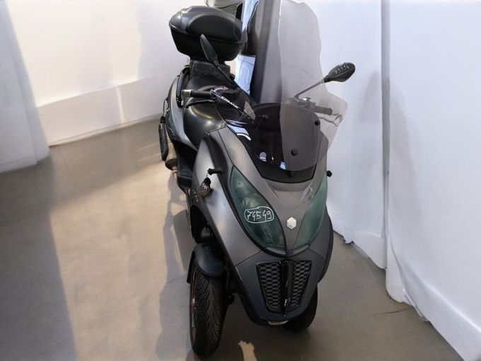 PIAGGIO MP3 500 4
