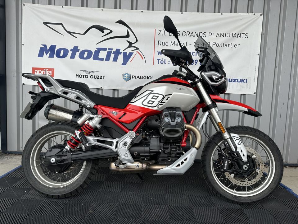 MOTO GUZZI V85 TT 850 4