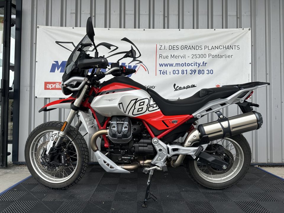MOTO GUZZI V85 TT 850 4