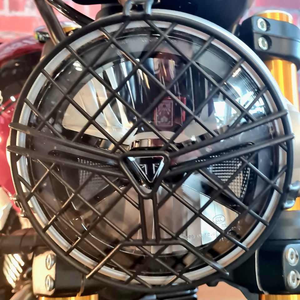 TRIUMPH Scrambler 400 X 4