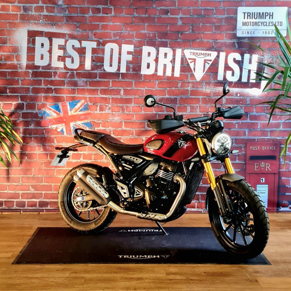 TRIUMPH Scrambler 400 X 4