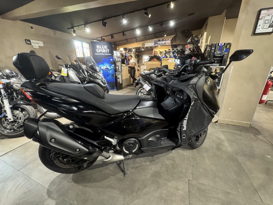 YAMAHA XP T-MAX 560 TECH MAX 4