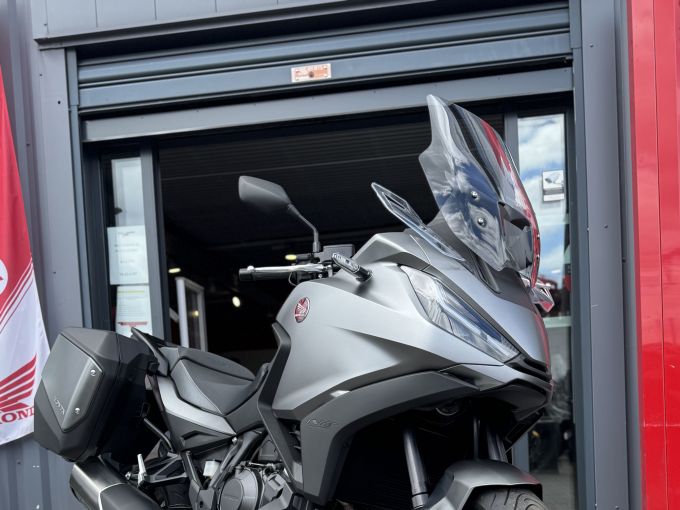 HONDA NT 1100 4