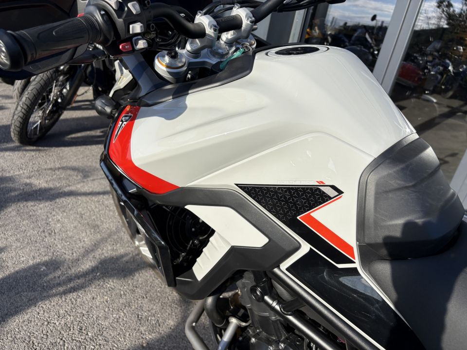 TRIUMPH TIGER 900 RALLY PRO 4