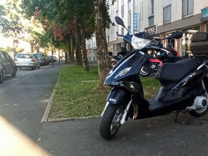 PIAGGIO FLY 125 4