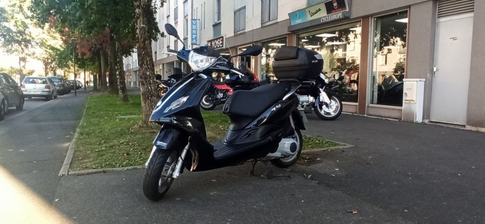 PIAGGIO FLY 125 4