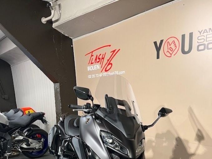 YAMAHA XP T-MAX 560 TECH MAX 4