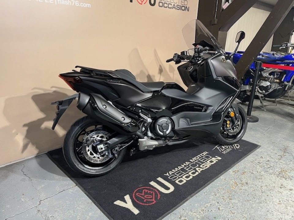 YAMAHA XP T-MAX 560 TECH MAX 4
