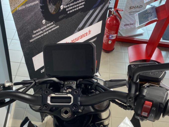 HONDA CB 1000 Hornet 4