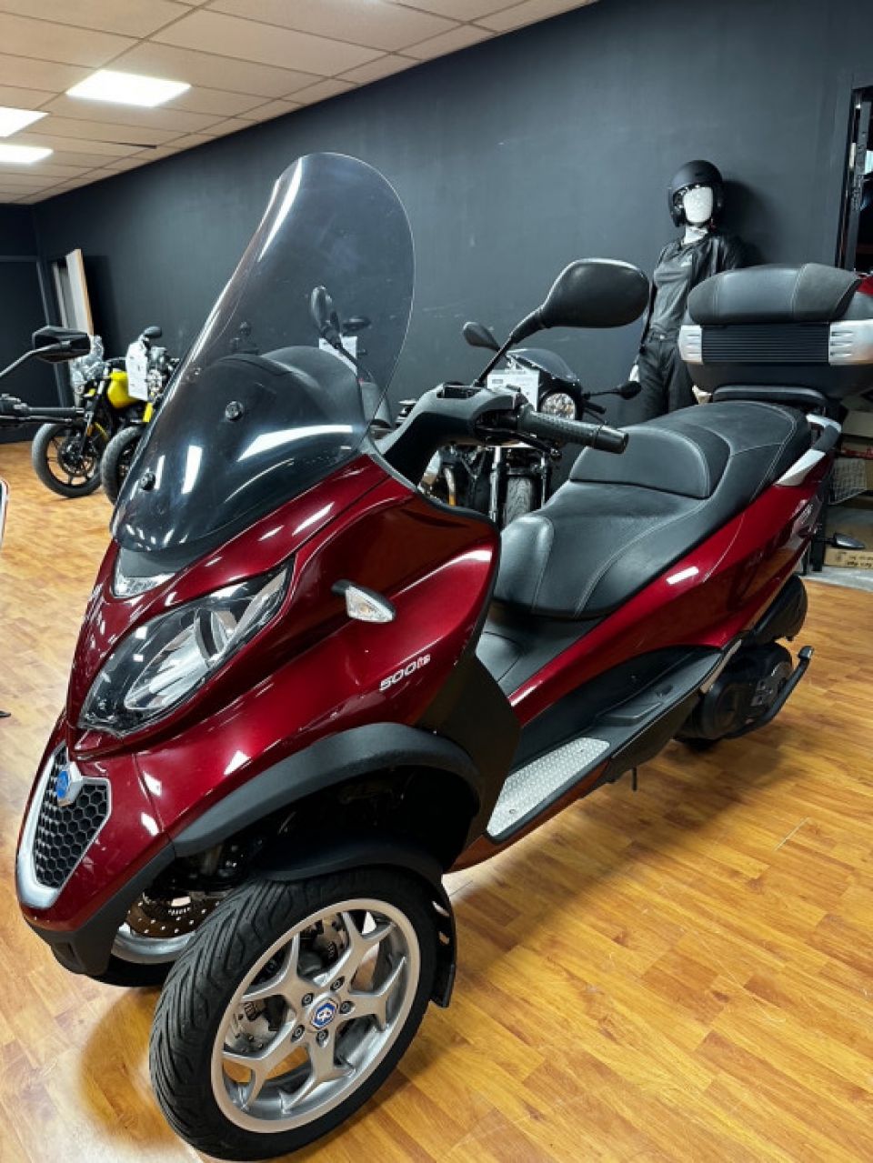 PIAGGIO MP3 500 HPE BUSINESS 4