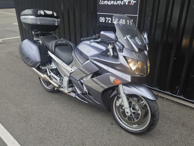 YAMAHA FJR 1300 4
