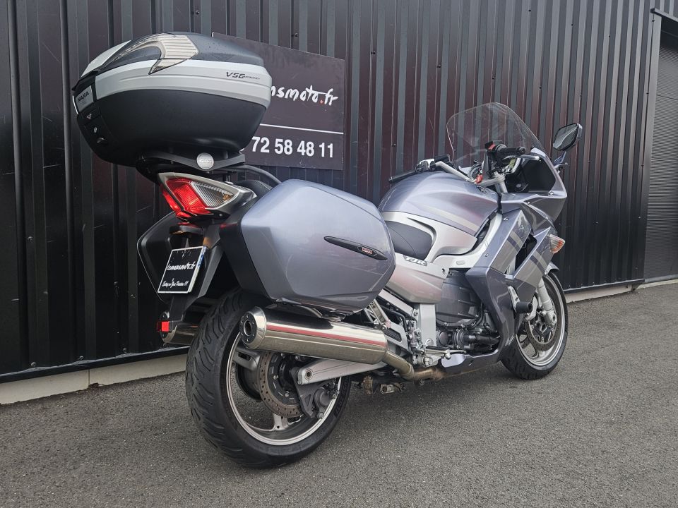 YAMAHA FJR 1300 4