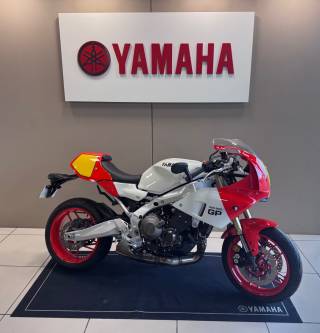 YAMAHA XSR 900 GP - 2024