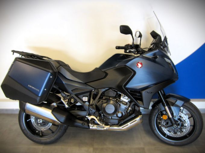 HONDA NT 1100 4