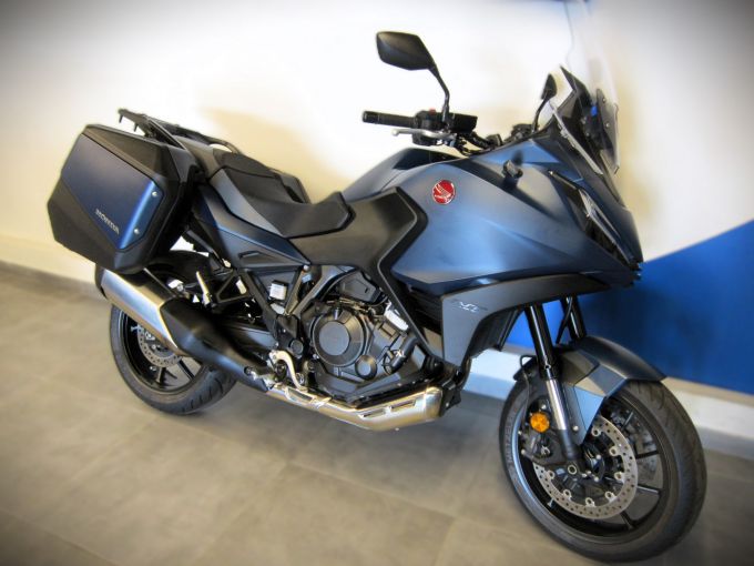 HONDA NT 1100 4