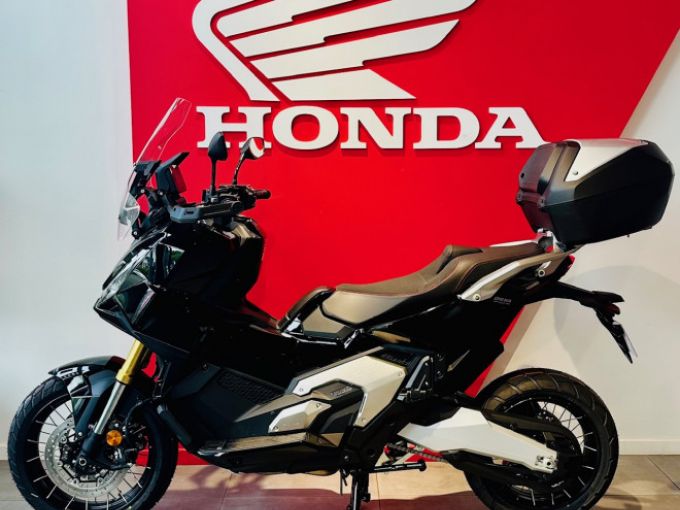 HONDA X-ADV 750 4