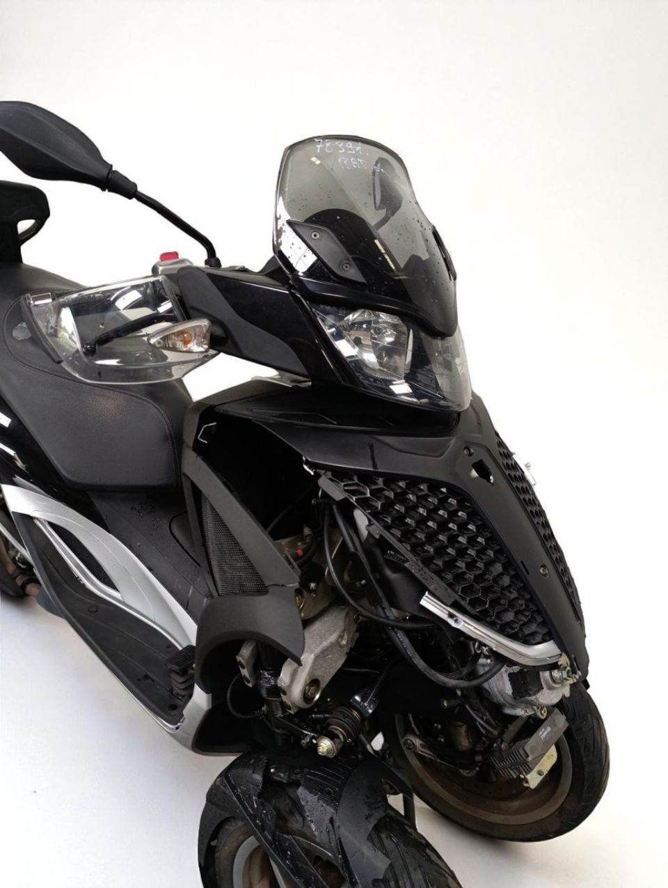 PIAGGIO MP3 300LT YOURBAN 4