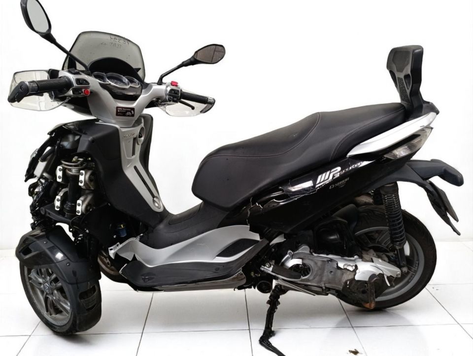 PIAGGIO MP3 300LT YOURBAN 4