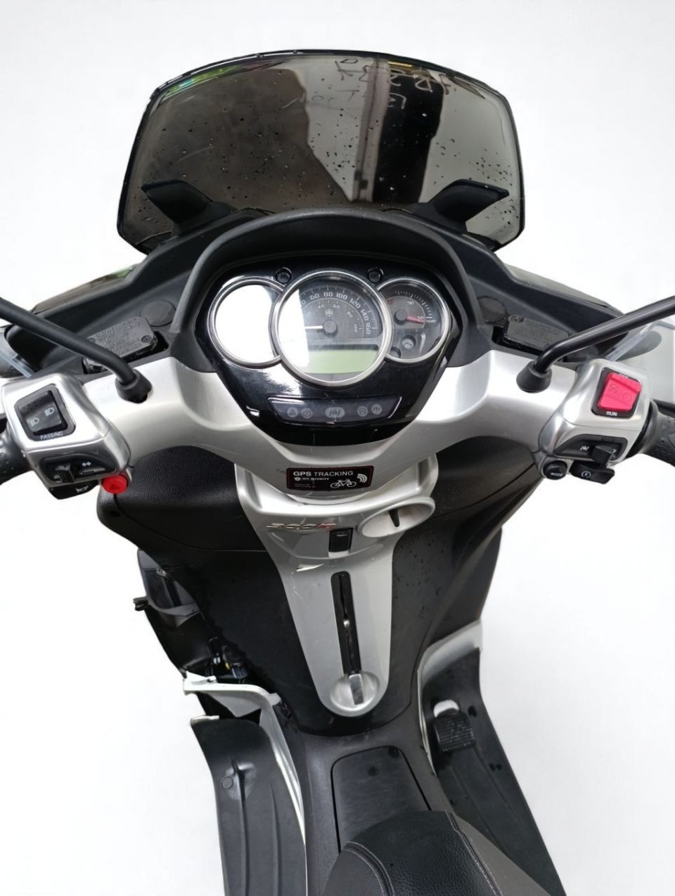PIAGGIO MP3 300LT YOURBAN 4