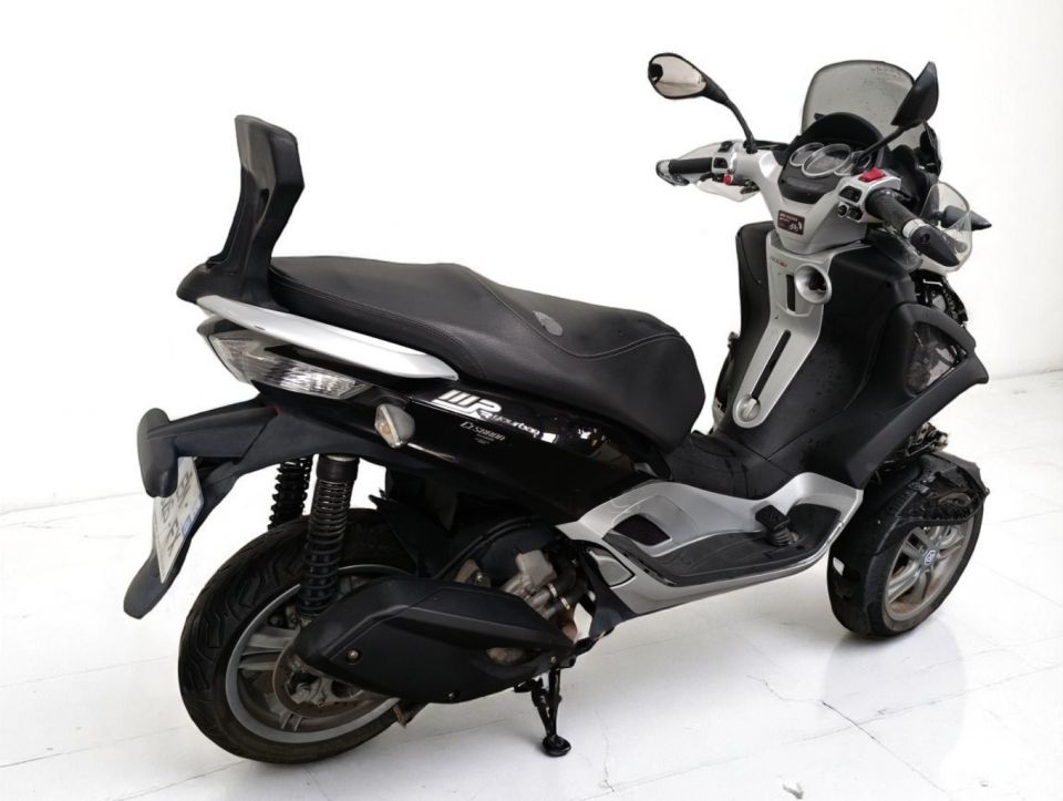 PIAGGIO MP3 300LT YOURBAN 4