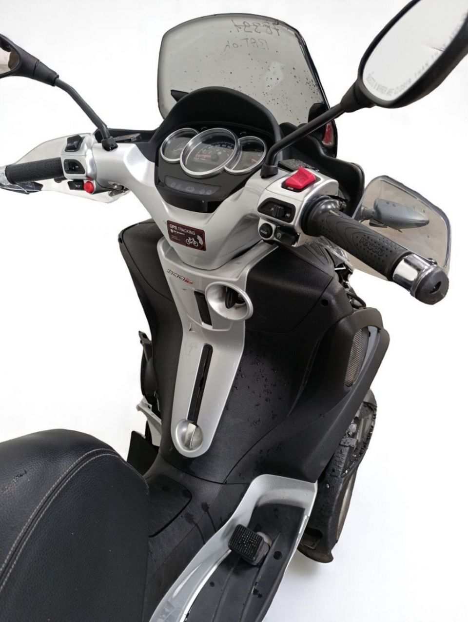 PIAGGIO MP3 300LT YOURBAN 4