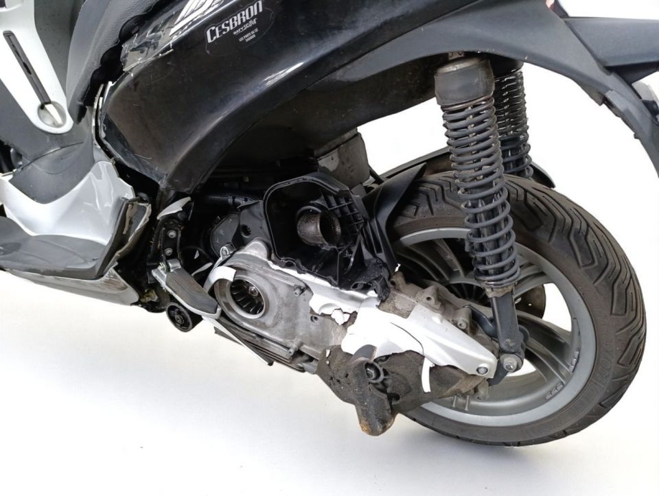 PIAGGIO MP3 300LT YOURBAN 4