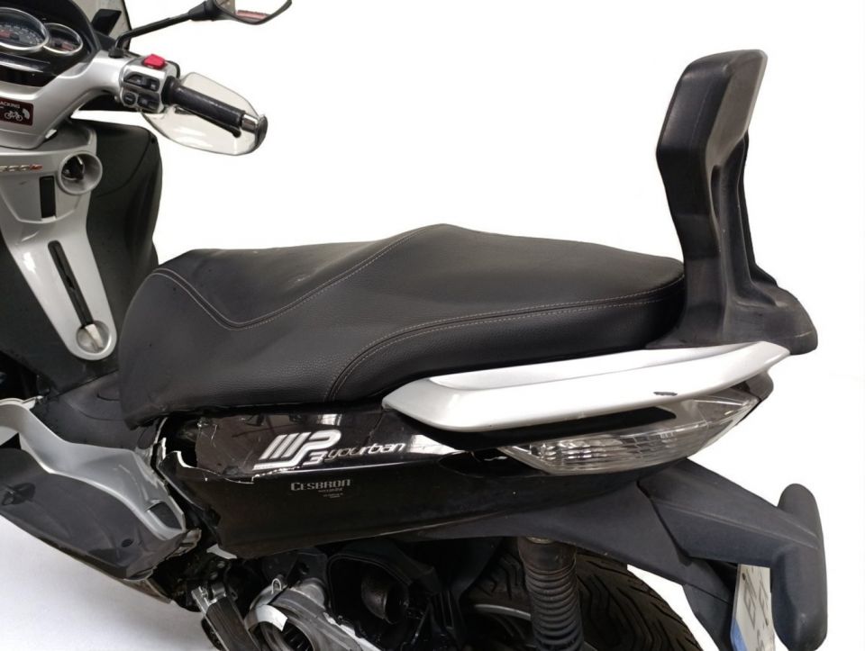 PIAGGIO MP3 300LT YOURBAN 4