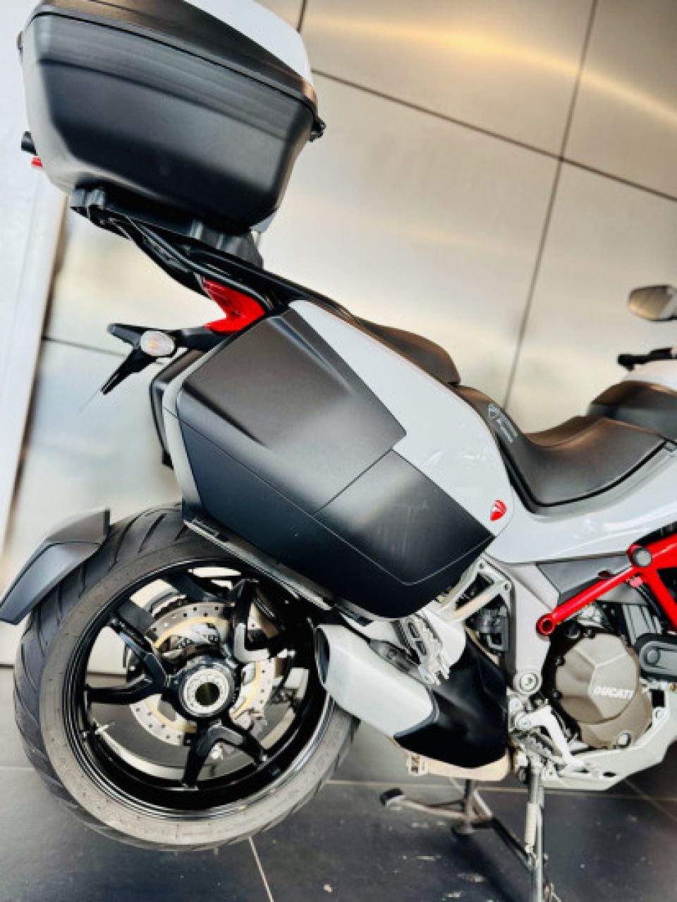 DUCATI MULTISTRADA 1200 S TOURING 4