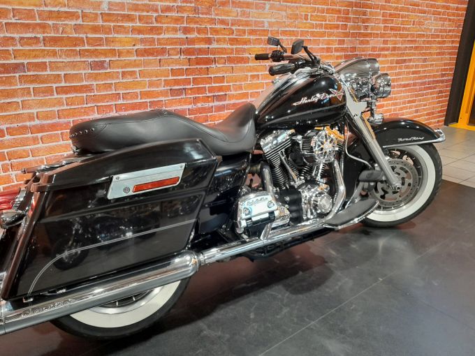 HARLEY-DAVIDSON TOURING ROAD KING 1584 4