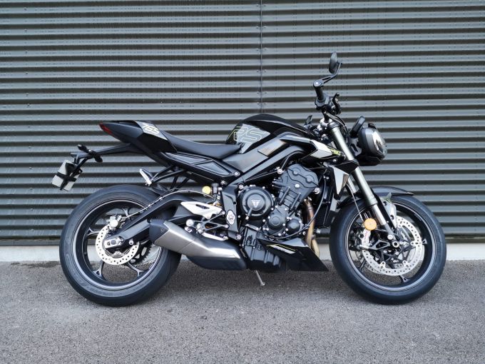 TRIUMPH STREET TRIPLE 765 RS 4