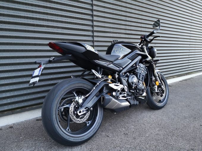 TRIUMPH STREET TRIPLE 765 RS 4