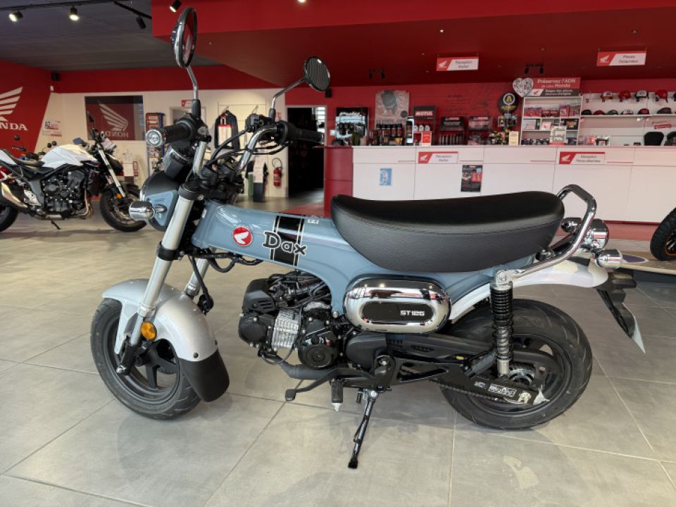 HONDA DAX 125 4