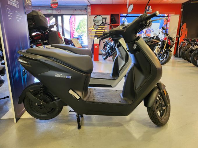 HONDA EM1 e: 4