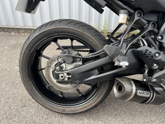 YAMAHA TRACER 7 4