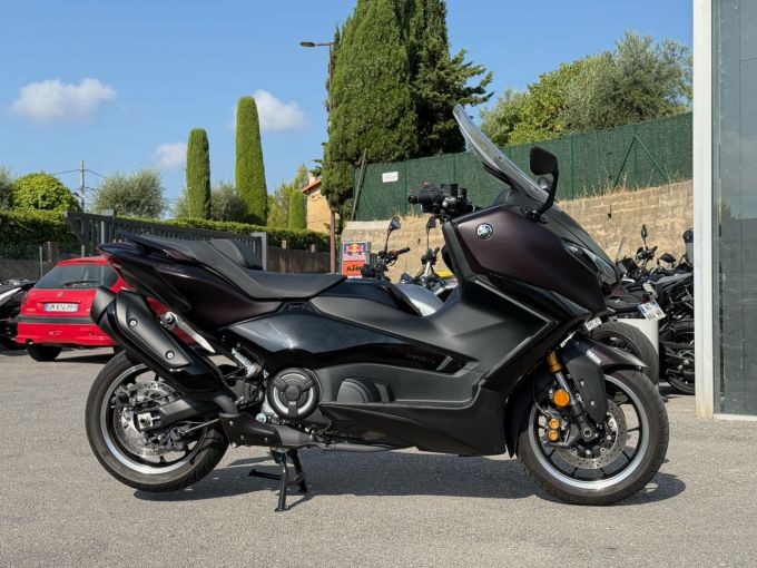 YAMAHA XP T-MAX 560 4