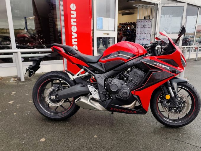 HONDA CBR650R 4