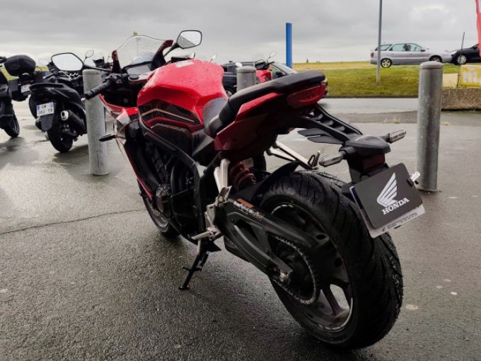 HONDA CBR650R 4