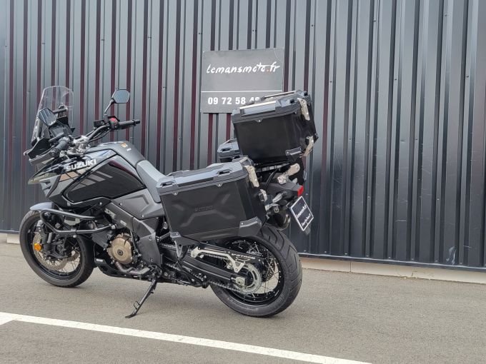 SUZUKI DL V-STROM 1050 4