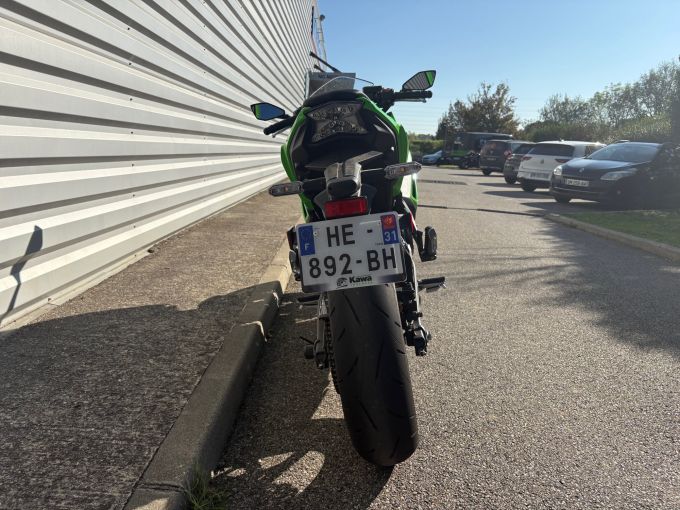 KAWASAKI NINJA 650 4