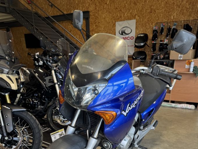 HONDA VARADERO 125 4