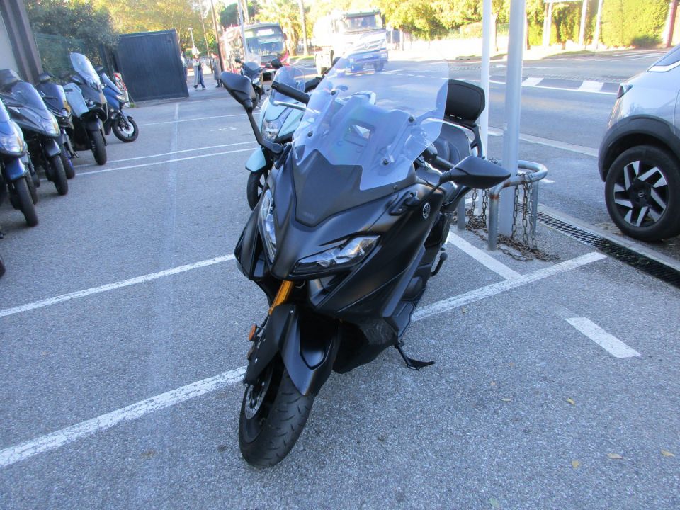 YAMAHA XP T-MAX 560 TECH MAX 4
