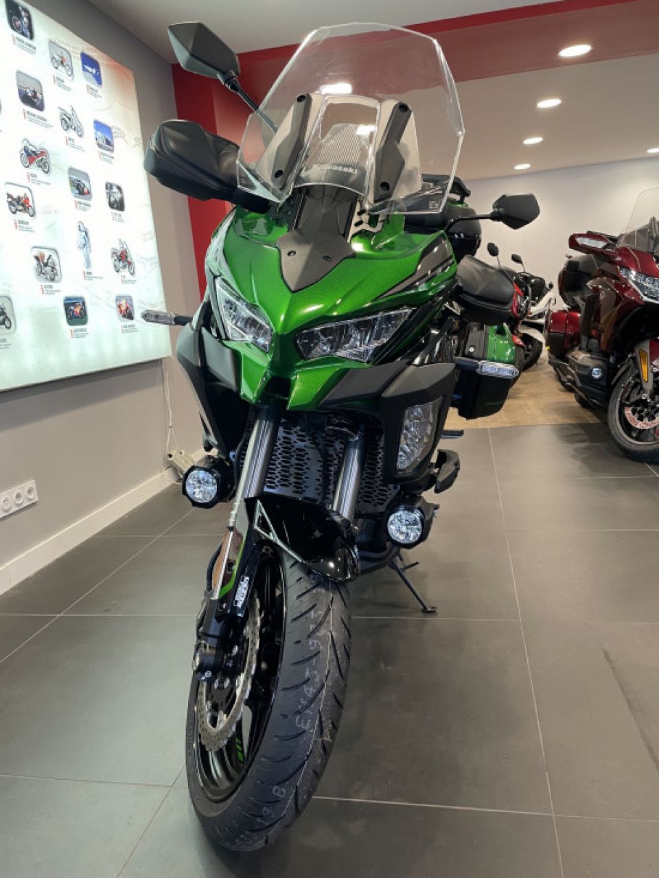 KAWASAKI VERSYS 1000 SE 4