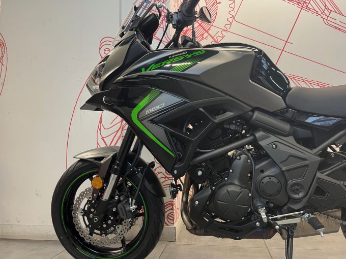 KAWASAKI VERSYS 650 4