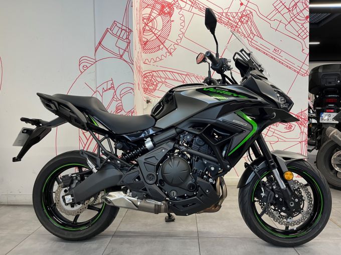 KAWASAKI VERSYS 650 4